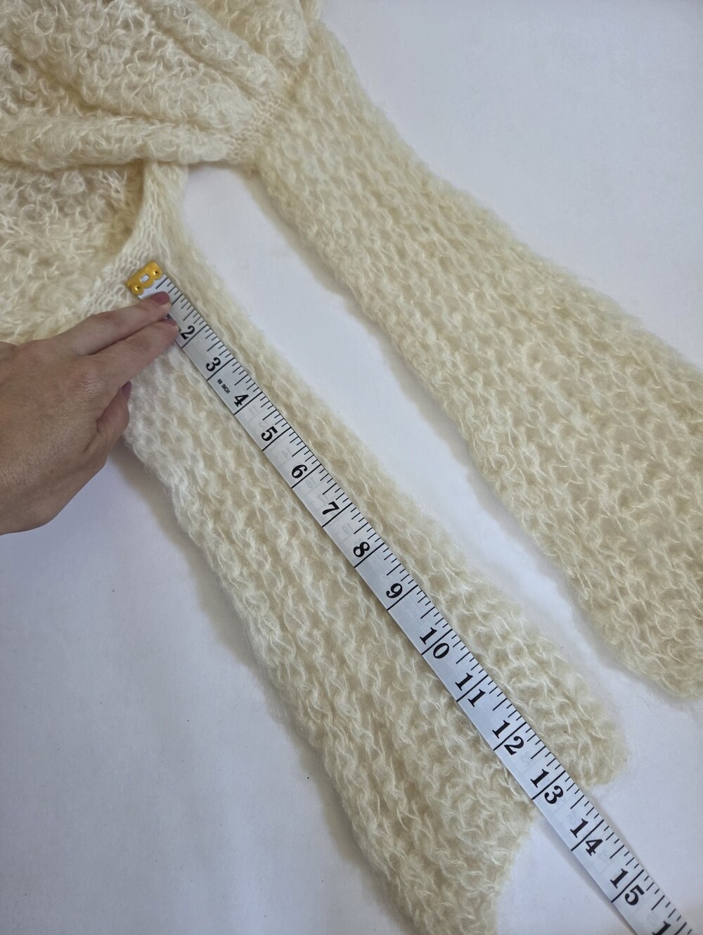 VTG Italien hand knit cream wool mohair shawl shrug wrap tie up classy 50s O/S - Picture 8 of 8